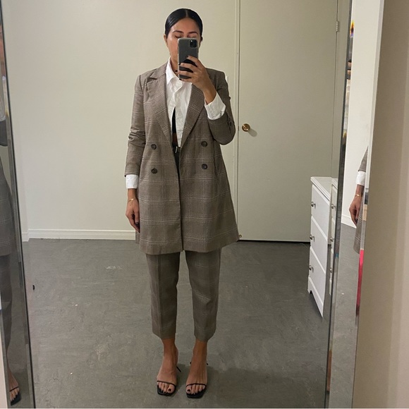 🛍️ZARA SUIT WORN A FEW TIMES - Picture 2 of 12
